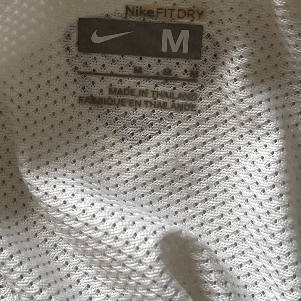 Original Nike Dry Fit T- Shirt - Picture 2 of 2